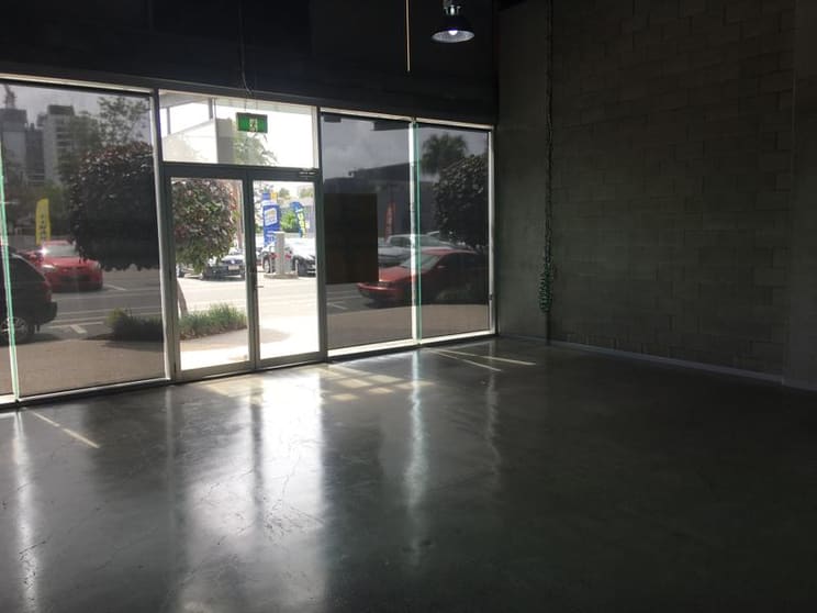 82 Marine Parade Southport QLD 4215 - Image 2