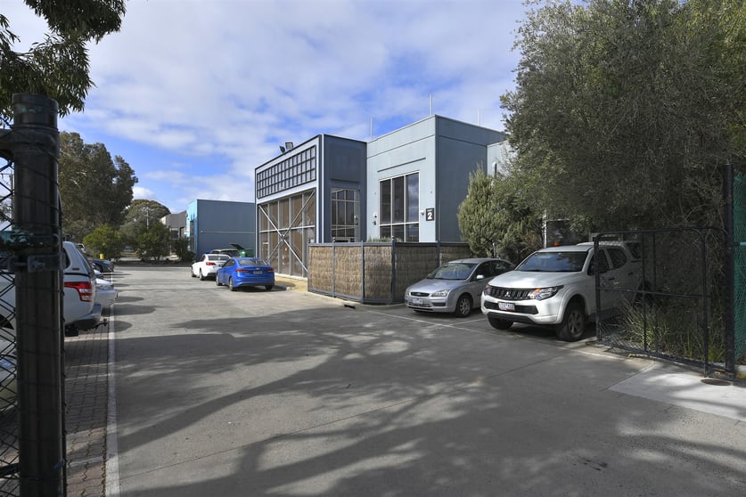 Click to view all images 2/126-134 Fairbank Rd Clayton VIC 3168 - Image 3