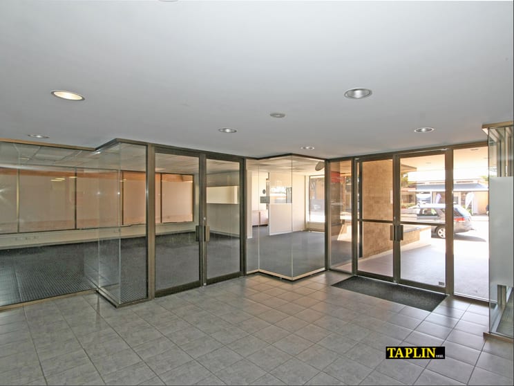 Click to view all images Level 2/Suite 1a, Gordon Street Glenelg SA 5045 - Image 2