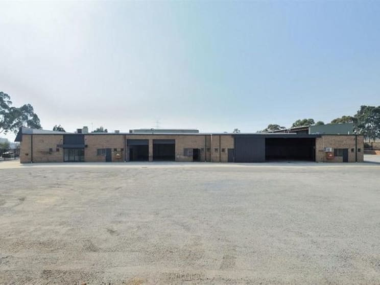 Click to view all images 10 Meliador Way Midvale WA 6056 - Image 2