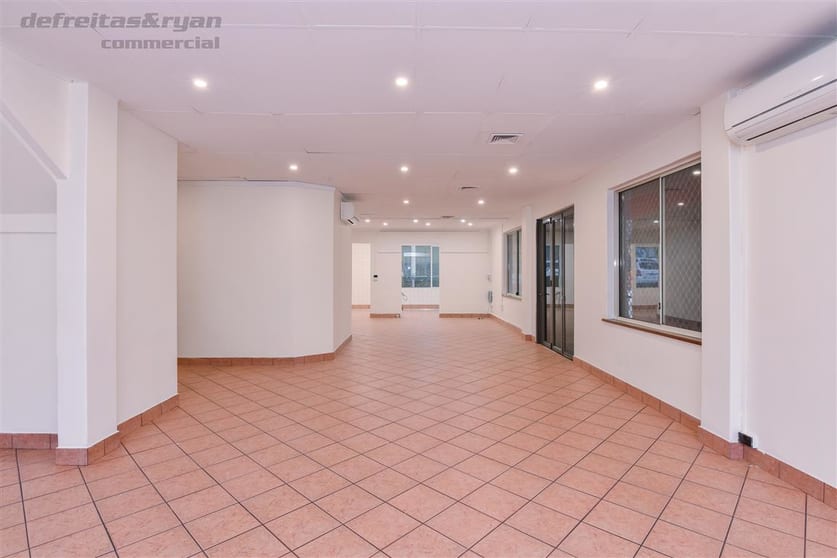 Ground fl, 186 Jull Street Armadale WA 6112 - Image 2
