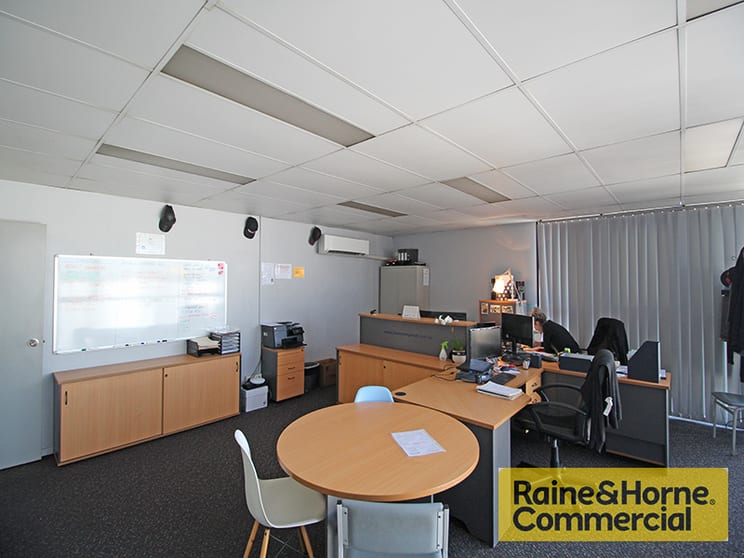 Click to view all images Northgate QLD 4013 - Image 3