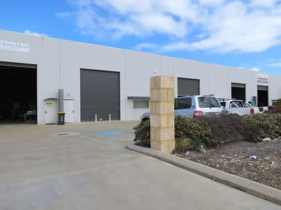 1/32 Clark Court Bibra Lake WA 6163 - Image 2