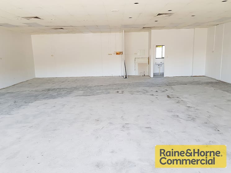 Click to view all images Newmarket QLD 4051 - Image 1