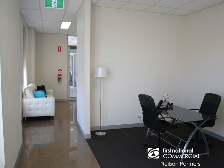 1/3 Loveridge Walk Berwick VIC 3806 - Image 3
