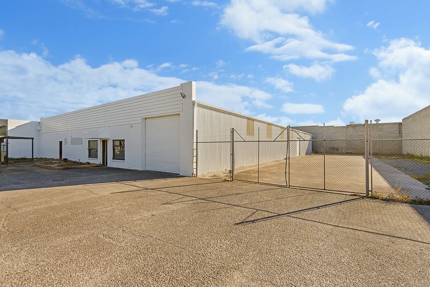 Click to view all images 20-22 Charles Road Beverley SA 5009 - Image 1