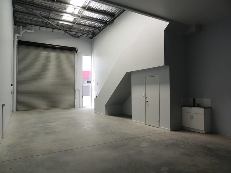 2/27 Motorway Circuit Ormeau QLD 4208 - Image 3