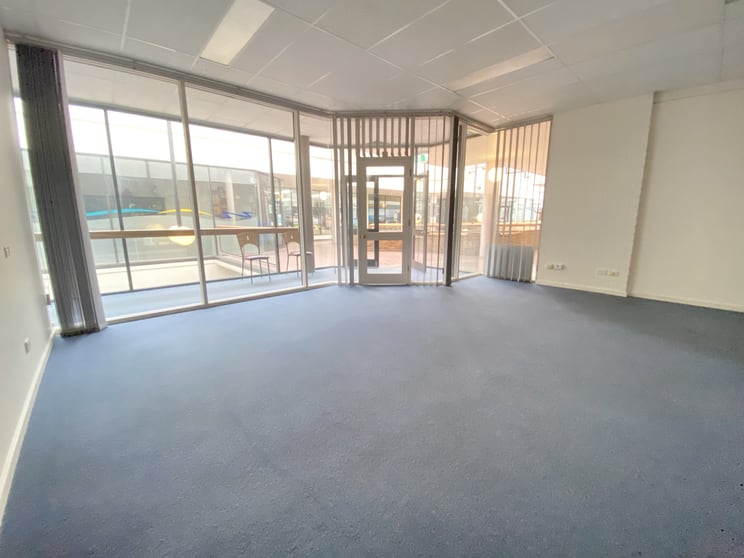 Shop 20/60 Tasman Terrace Port Lincoln SA 5606 - Image 3