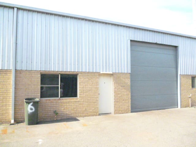 Click to view all images Unit 6/27 Crompton Road Rockingham WA 6168 - Image 1