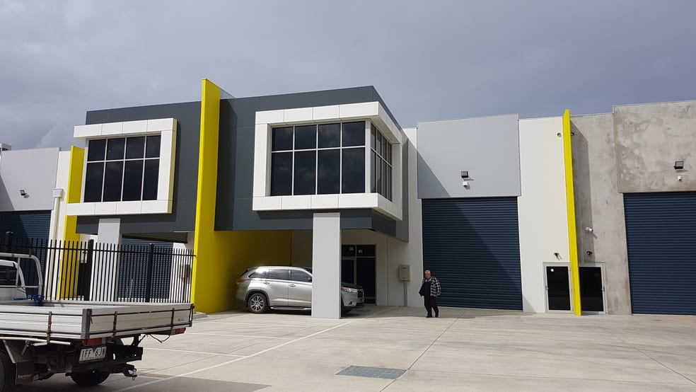 Click to view all images 2/42 Ricky Way Epping VIC 3076 - Image 1