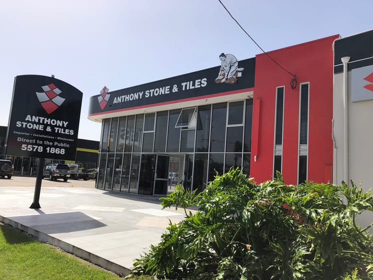 1/10 Lawrence Dr Nerang QLD 4211 - Image 2