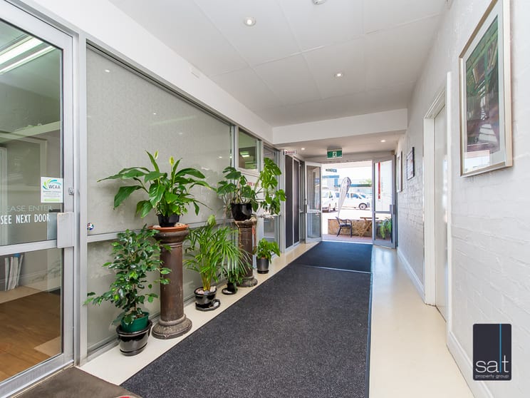 Click to view all images 5/781 Canning Highway Applecross WA 6153 - Image 3