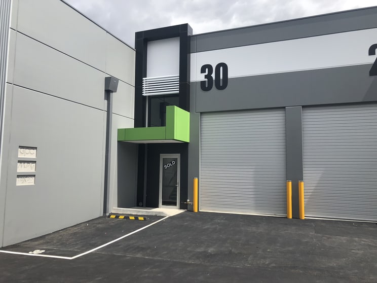 Click to view all images Unit 30/33 Danaher Drive South Morang VIC 3752 - Image 3