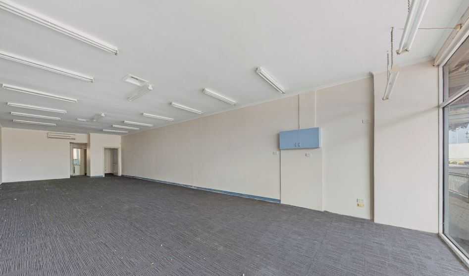 10B East Esplanade St Albans VIC 3021 - Image 3