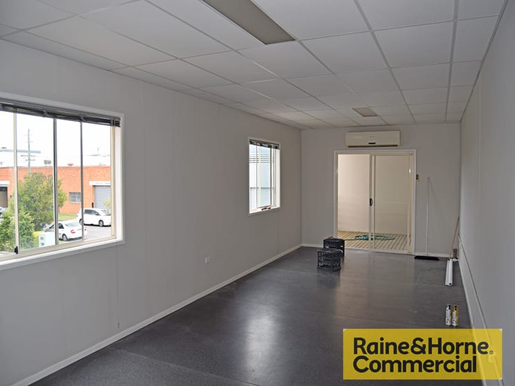 Click to view all images 4 Noble Avenue Northgate QLD 4013 - Image 3