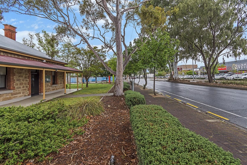 Click to view all images 68 Nelson Street Stepney SA 5069 - Image 3