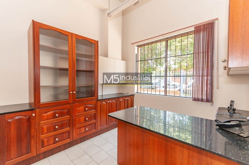 Click to view all images 36 Cann Street Guildford NSW 2161 - Image 3
