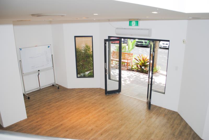 29 Holtermann Street Crows Nest NSW 2065 - Image 3