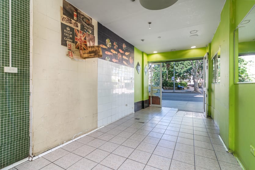 Click to view all images 117B Macleay Street Potts Point NSW 2011 - Image 3