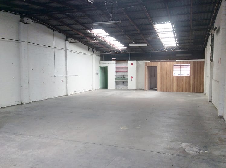 Click to view all images 4/38 Kylta Road Heidelberg West VIC 3081 - Image 2