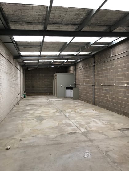 Click to view all images 2/43 Roberna Street Moorabbin VIC 3189 - Image 2