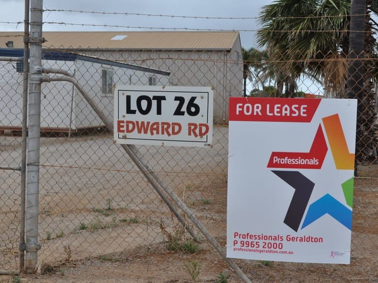84 Edward Road Utakarra WA 6530 - Image 1