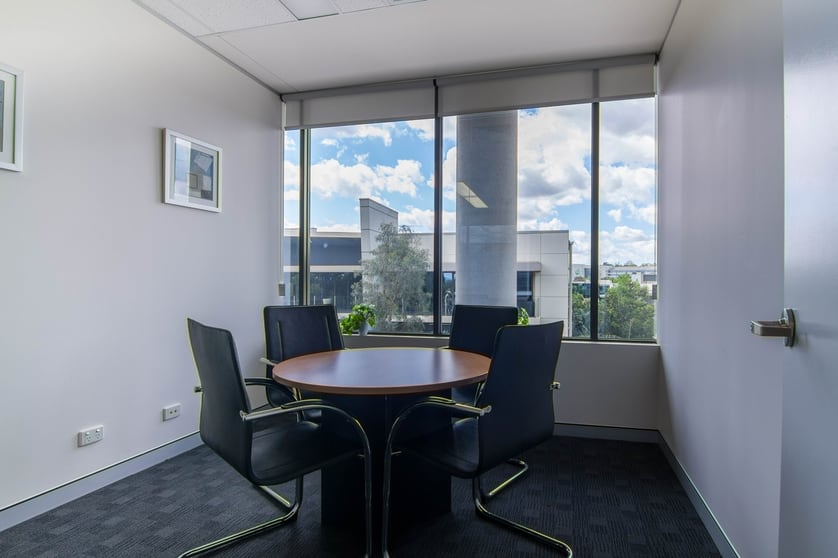 Click to view all images 3.04/5 Celebration Dr Bella Vista NSW 2153 - Image 1