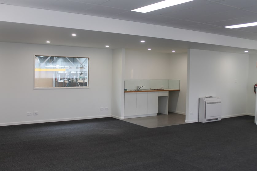 Click to view all images 5 McIntyre Street Mornington TAS 7018 - Image 3