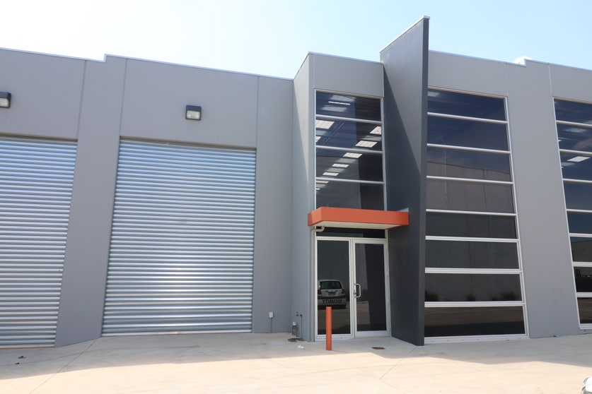Click to view all images 3/1 Interchange Way Carrum Downs VIC 3201 - Image 1