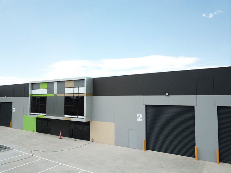 Click to view all images 2/40 McKellar Way Epping VIC 3076 - Image 1