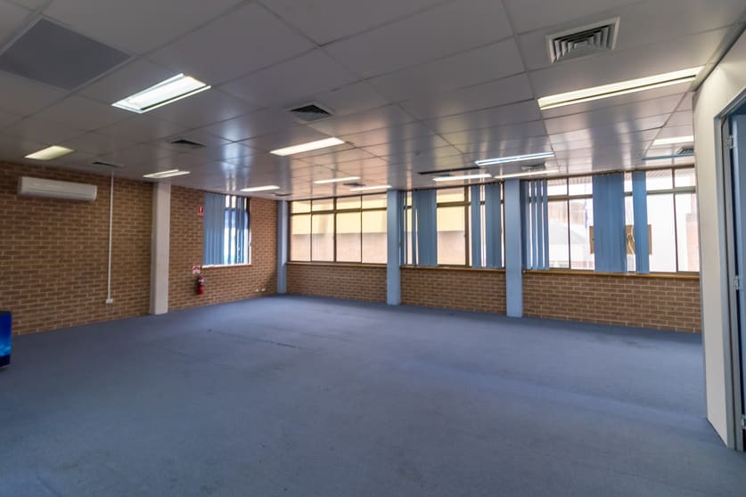 Click to view all images 1/1 Elgin Street Maitland NSW 2320 - Image 2