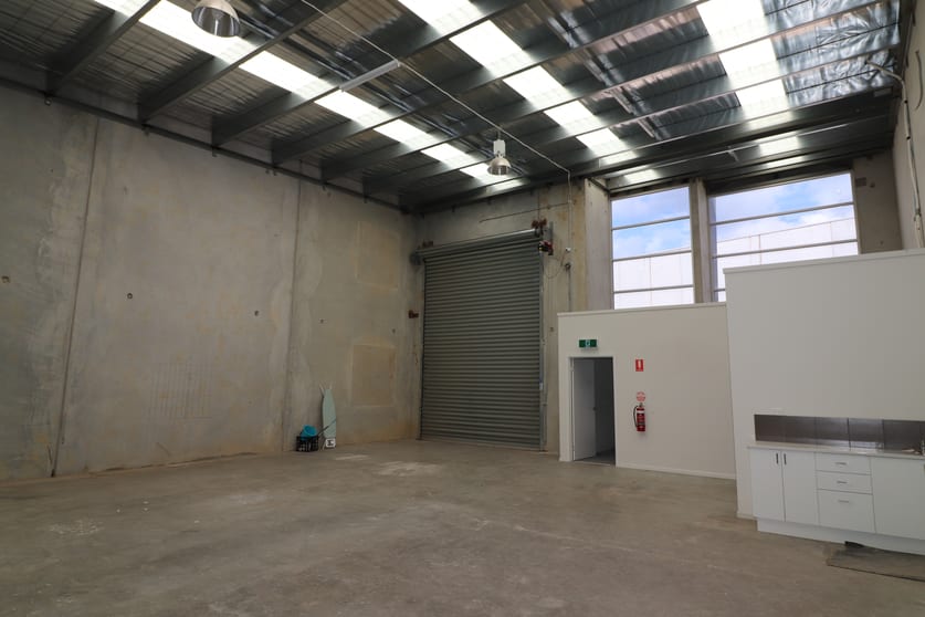 Click to view all images 2/1 Interchange Way Carrum Downs VIC 3201 - Image 3