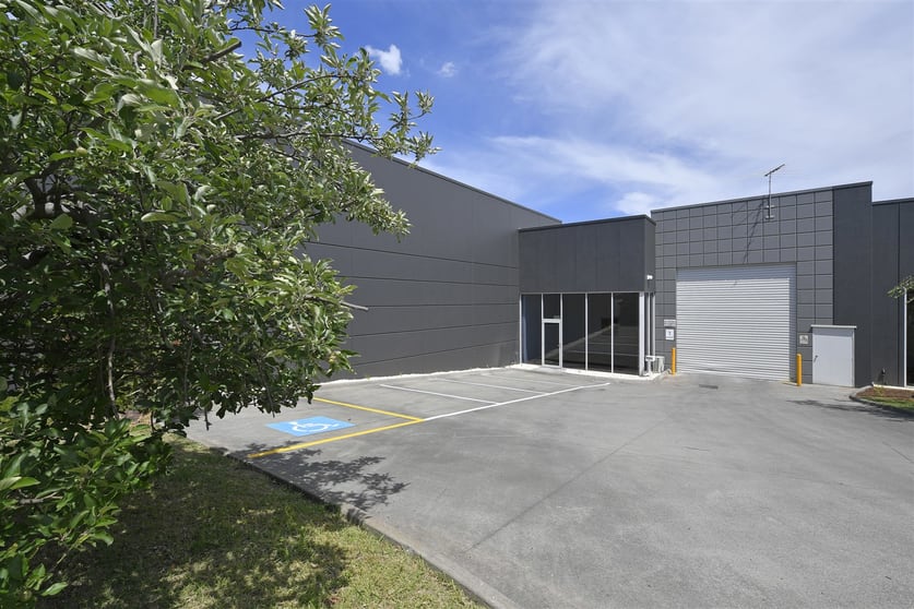3/21 Viewtech Place Rowville VIC 3178 - Image 2