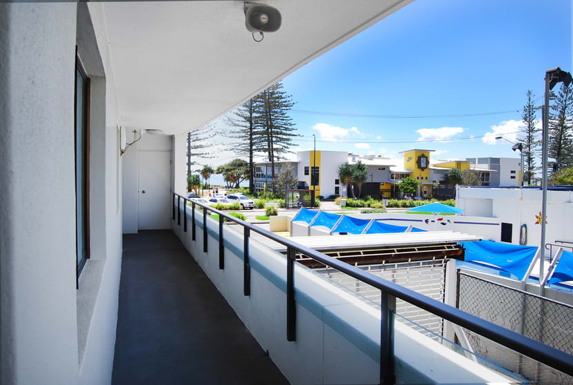 4/156 Alexandra Parade Alexandra Headland QLD 4572 - Image 1