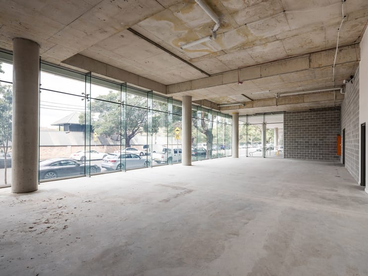 Click to view all images 2 Neild Avenue Darlinghurst NSW 2010 - Image 2