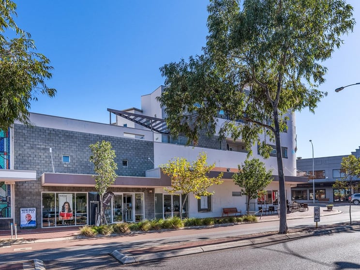 Click to view all images 9/595 Beaufort Street Mount Lawley WA 6050 - Image 3