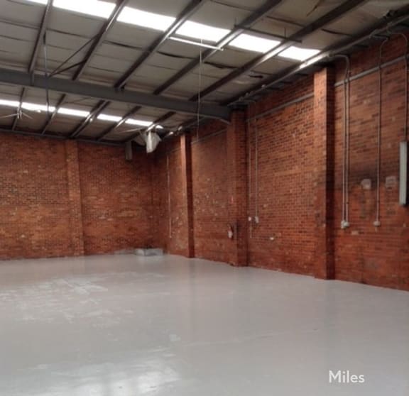 Click to view all images 16 Aileen Avenue Heidelberg West VIC 3081 - Image 3