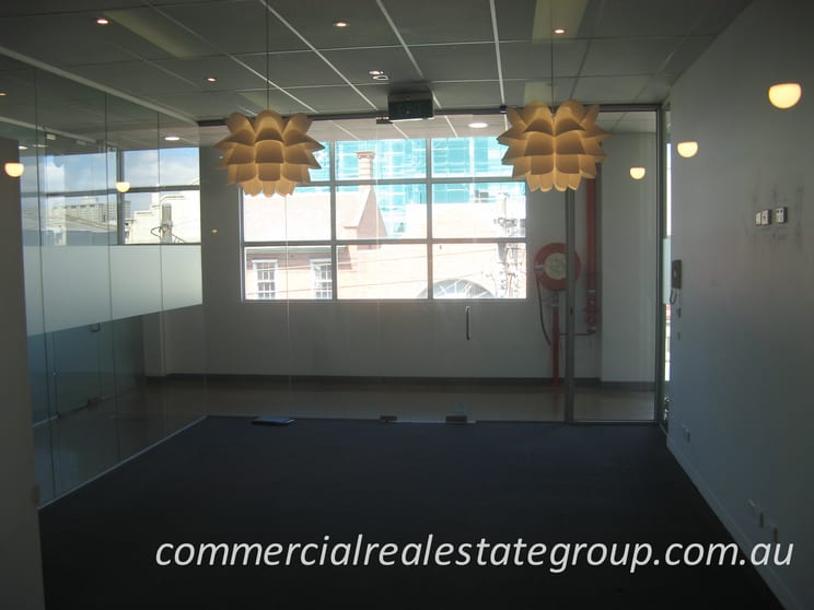 Click to view all images 11/397 Smith Street Fitzroy VIC 3065 - Image 3