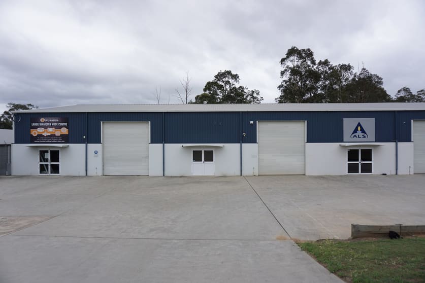 Click to view all images 2/8 Mathry Close Maison Dieu NSW 2330 - Image 1