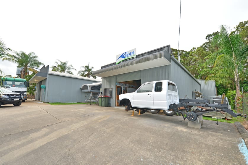 Click to view all images Unit 2/11 Central Park Drive Yandina QLD 4561 - Image 3