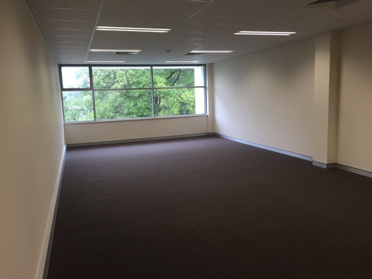 Click to view all images Warriewood NSW 2102 - Image 2