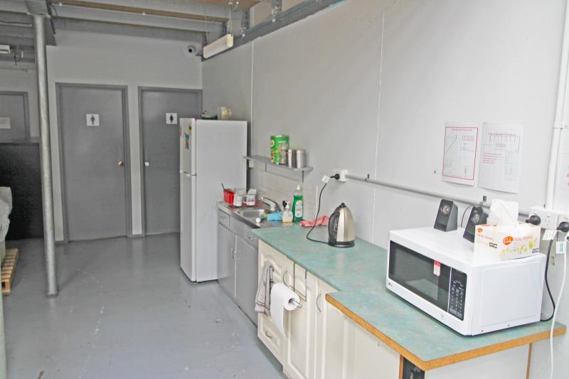Click to view all images 2/47-49 Melverton Drive Hallam VIC 3803 - Image 3