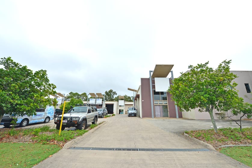 Click to view all images Units 10&11/7 Premier Circuit Warana QLD 4575 - Image 3