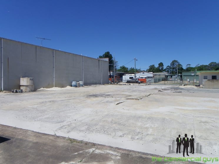 1B/21 Armitage Street Bongaree QLD 4507 - Image 2