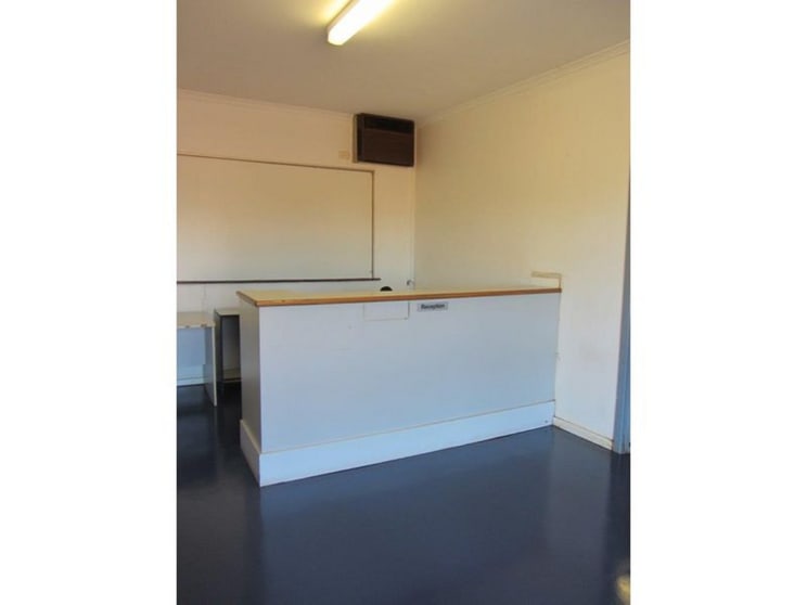 20 Munda Way Wedgefield WA 6721 - Image 2