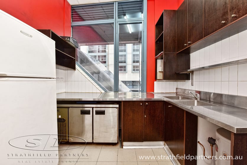 7/370 Pitt Street Sydney NSW 2000 - Image 2