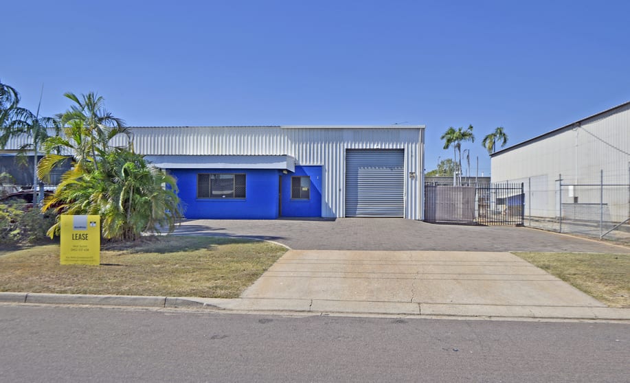 Click to view all images 1/6 De Latour Street Coconut Grove NT 0810 - Image 2