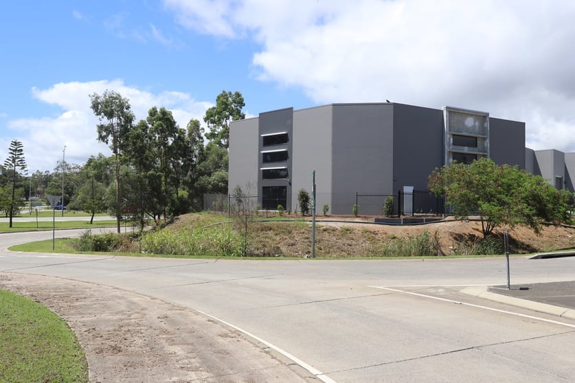 Click to view all images 16/48 Hutchinson Street Burleigh Heads QLD 4220 - Image 1