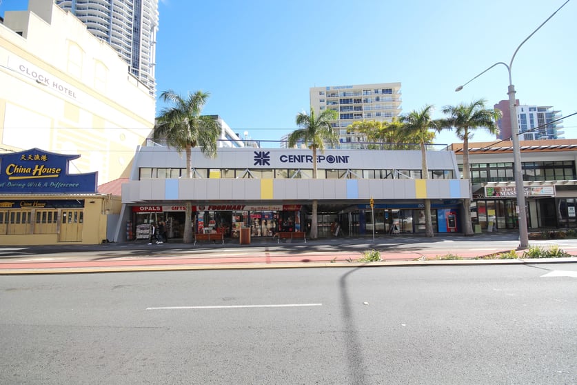 Click to view all images Shop 4/3290 Surfers Paradise Boulevard Surfers Paradise QLD 4217 - Image 1