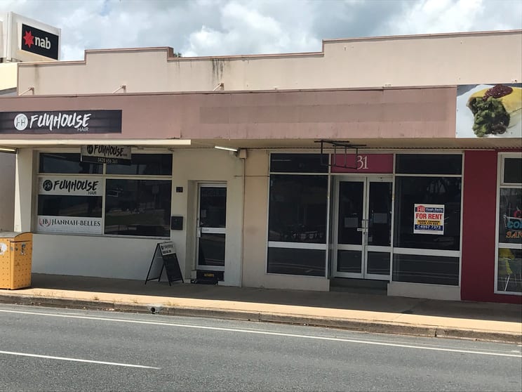 Click to view all images 31 Broad Street Sarina QLD 4737 - Image 1
